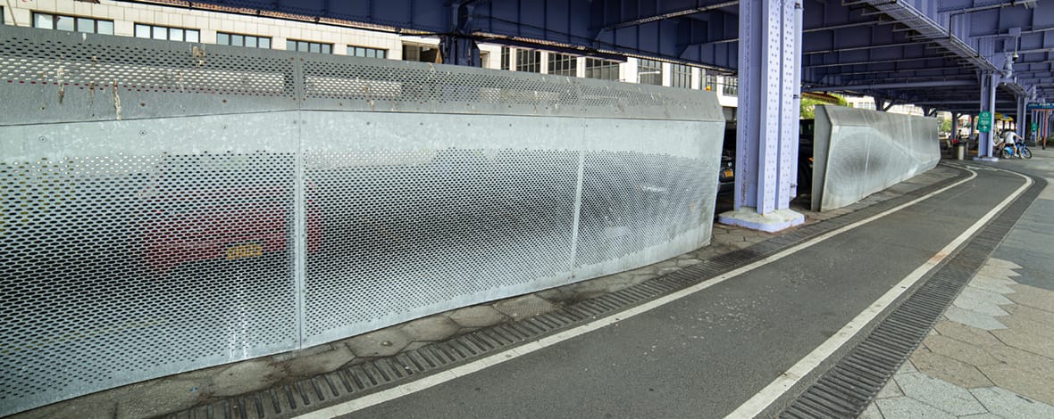 South Street Sea Port Barriers