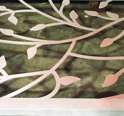 Maloya Project: Floral Leaf Decorative Screen